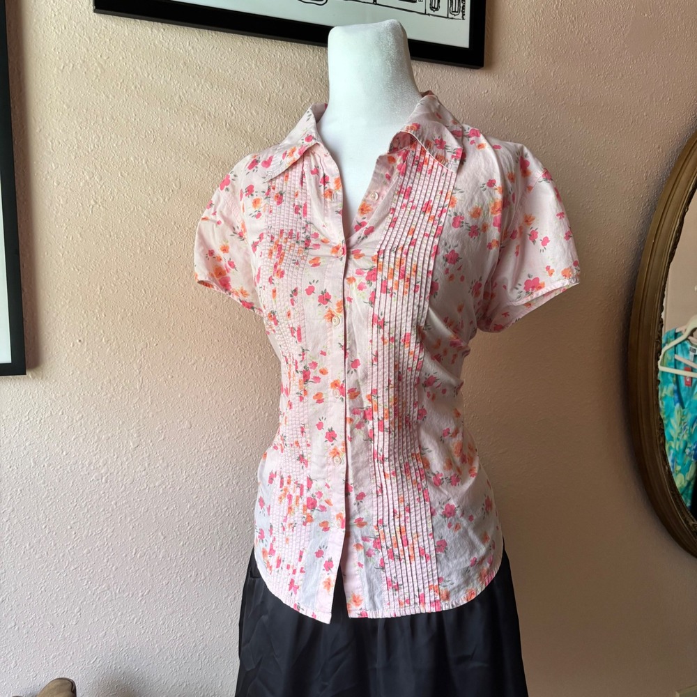 Y2K Baby Pink Girl Next Door Button Down Blouse - Picture 2 of 6